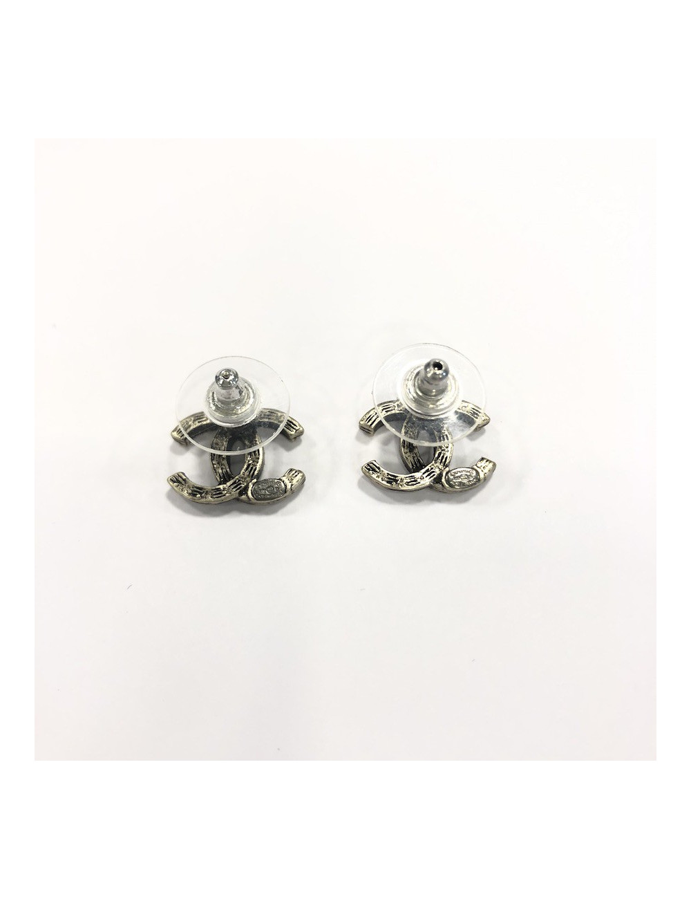 Boucles d'oreille CHANEL  argent vieilli strass