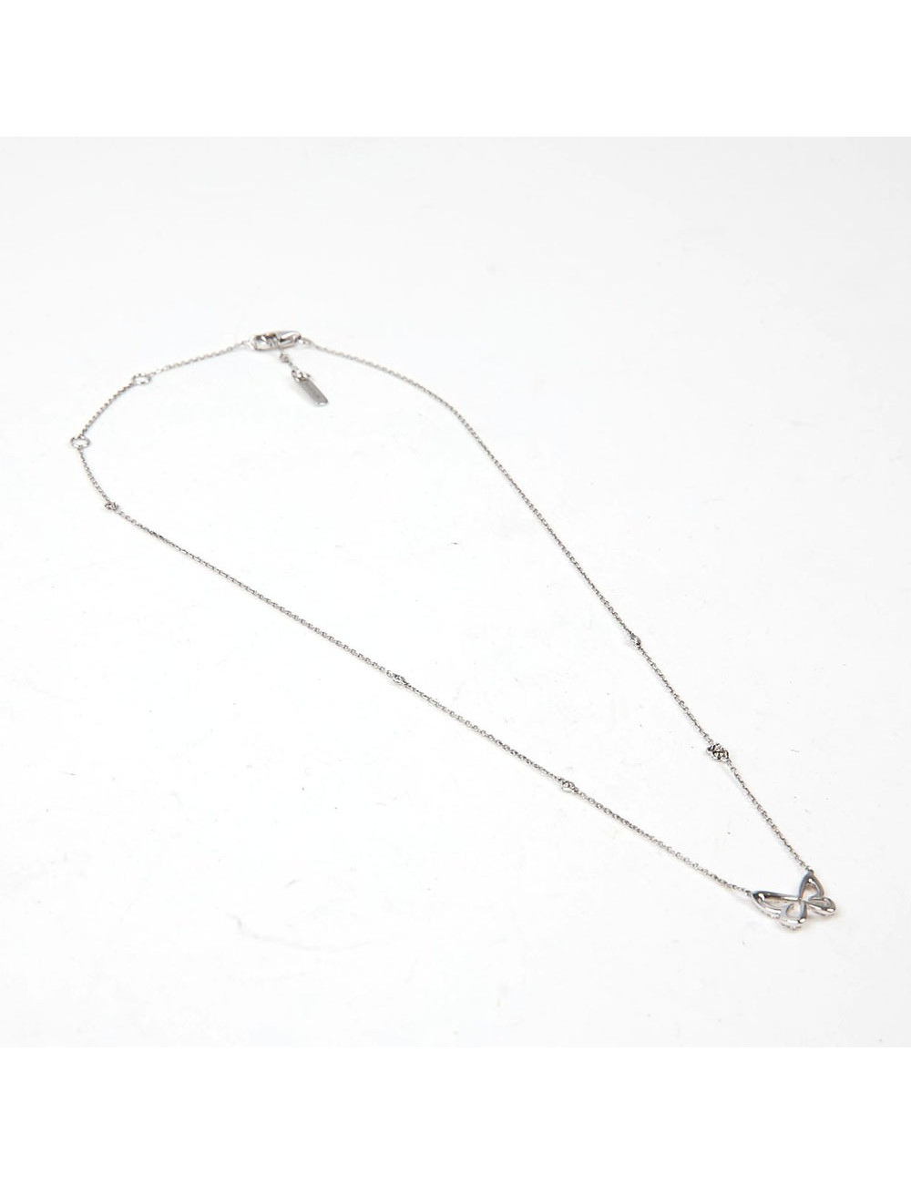 Collier Butterfly Messika or blanc diamants