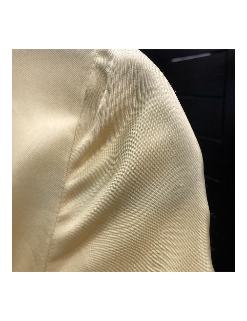 Robe T 38 PRADA en soie jaune pâle