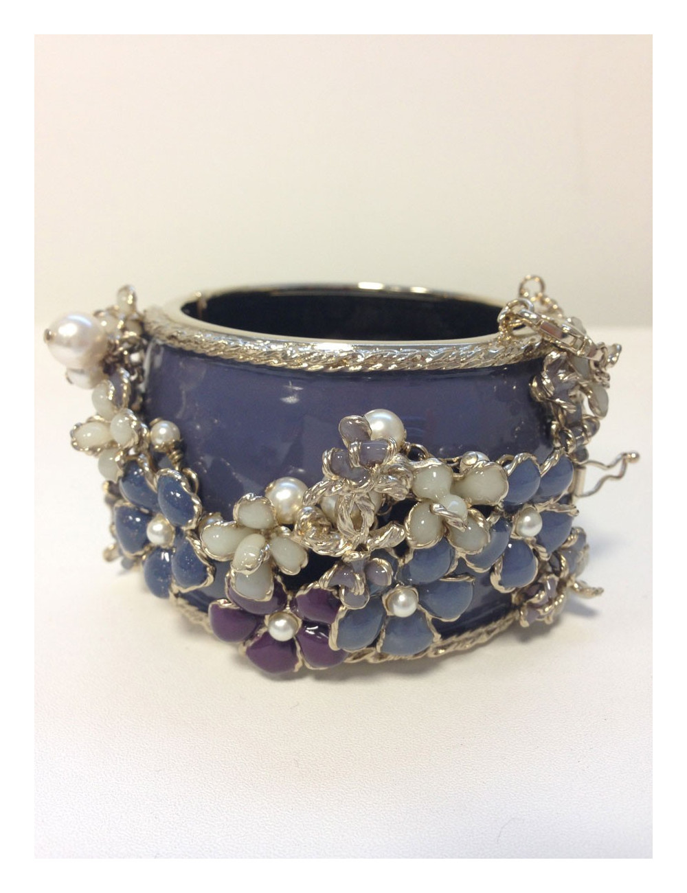 Manchette fleurettes CHANEL