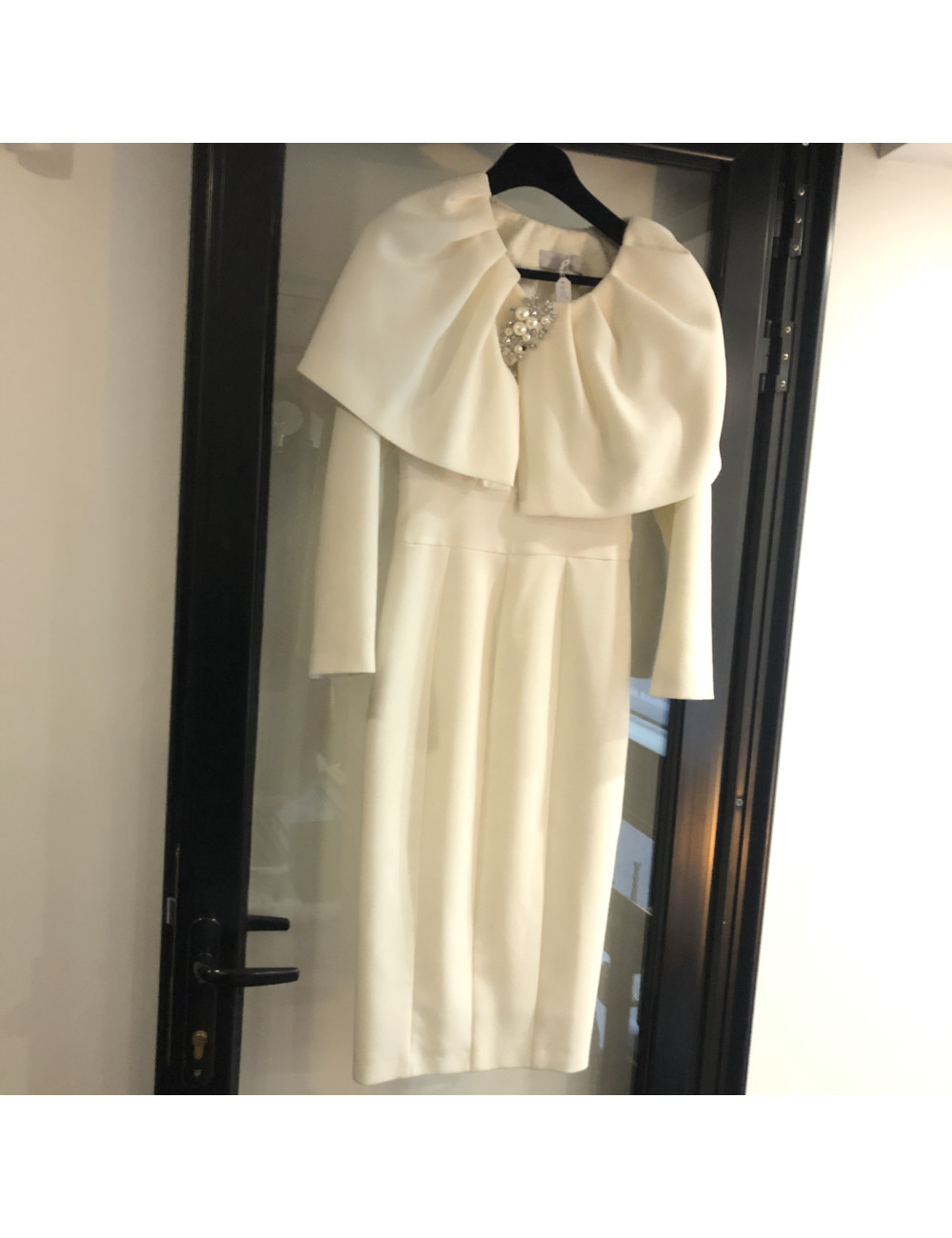 Rode STEPHANE BIANCA blanche avec fourreau  assorti