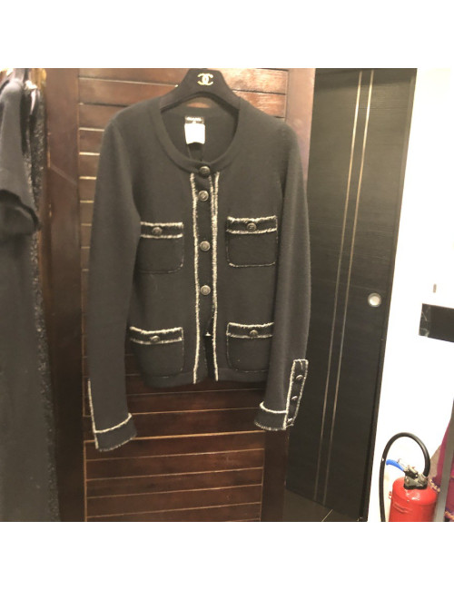 Gilet CHANEL en cachemire noir 