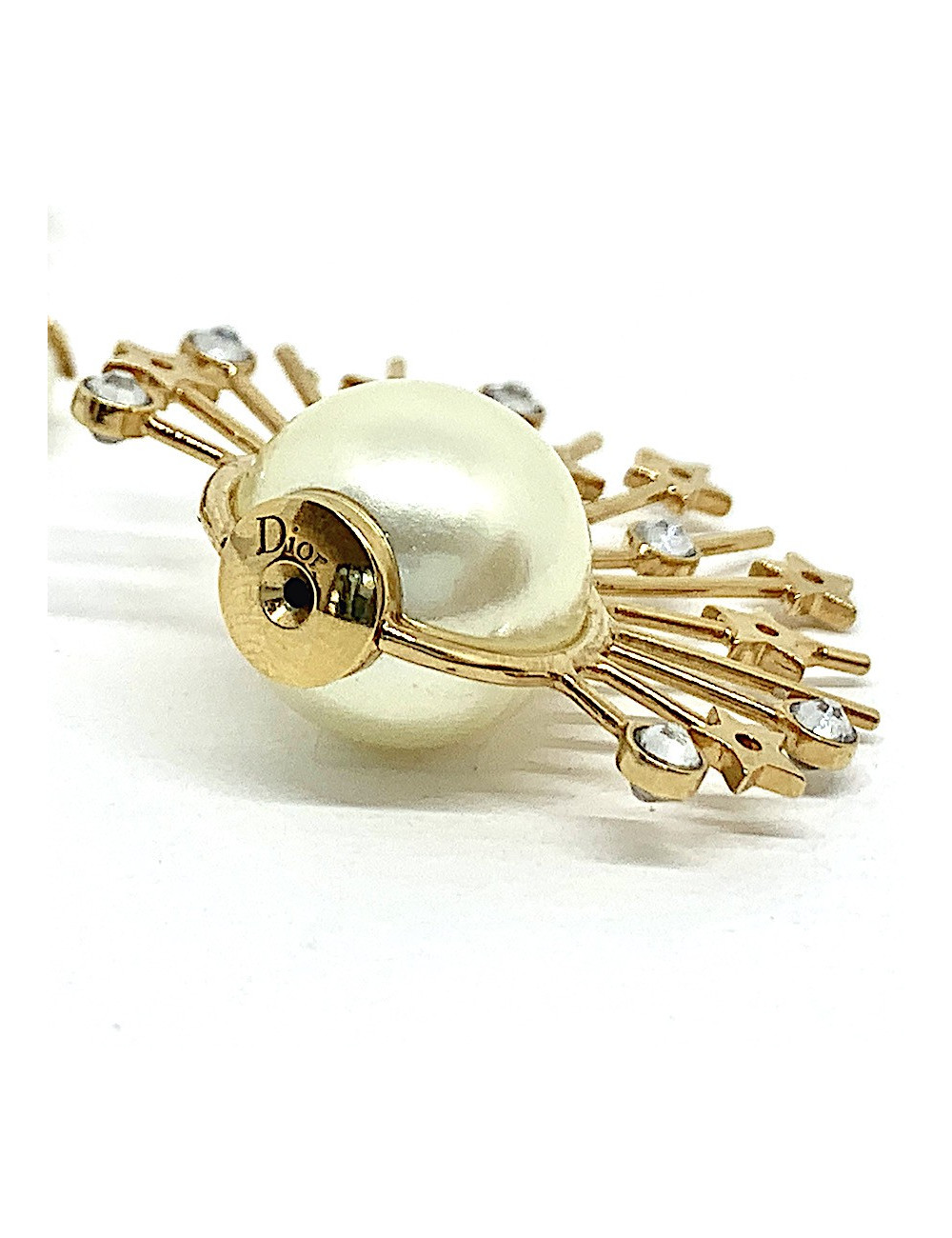 Boucles d'oreille clous DIOR étoile doré, perles et strass