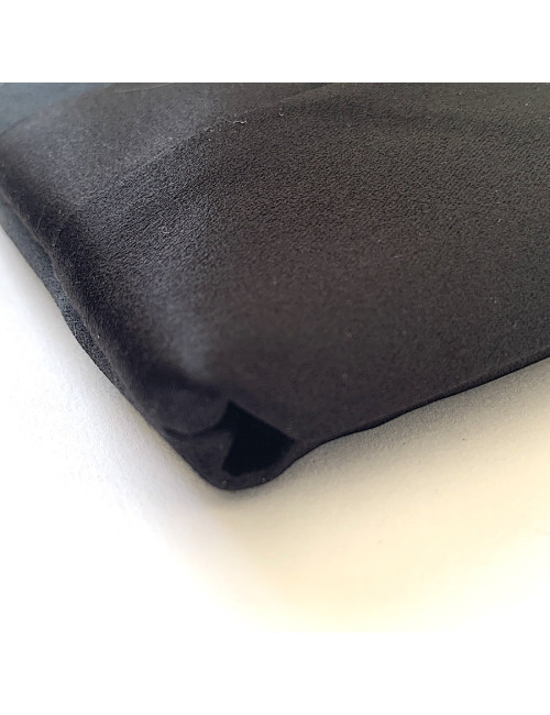 Pochette VALENTINO soie noire