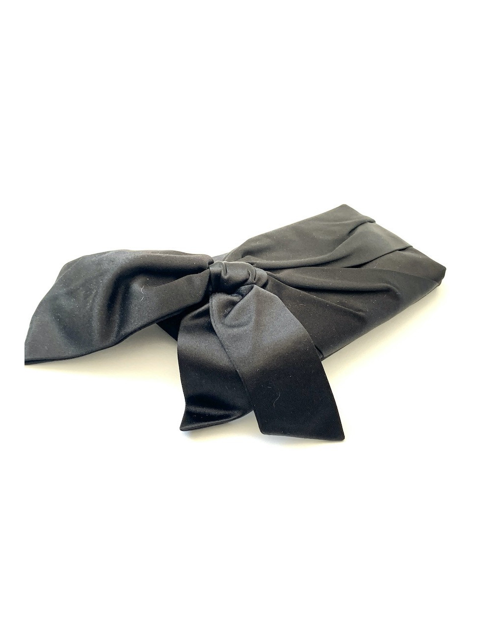 Pochette VALENTINO soie noire