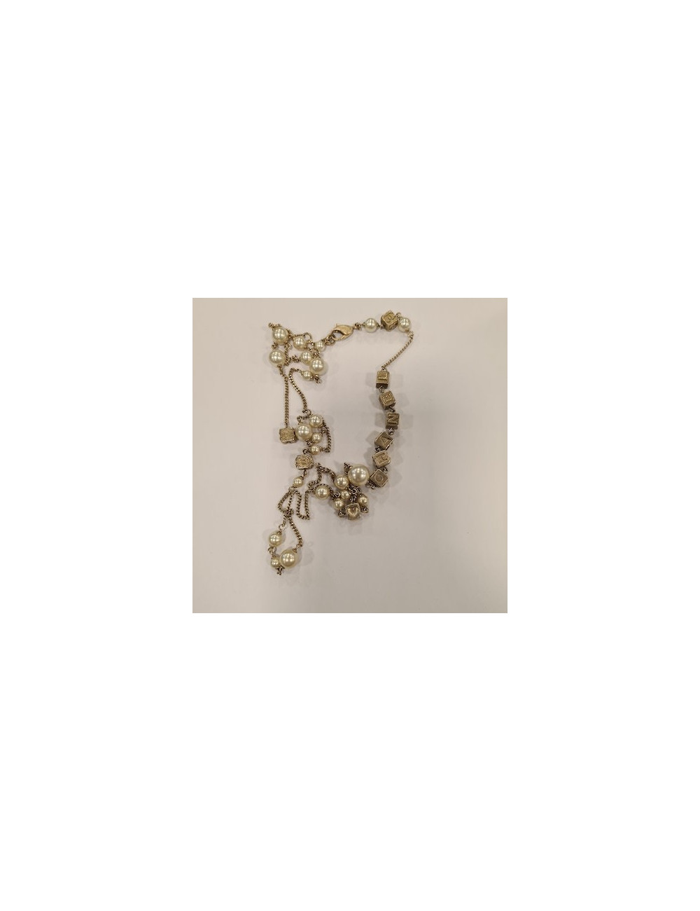 Boucles d'oreille CHANEL