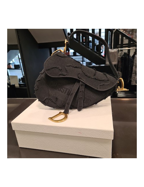 Sac Saddle CHRISTIAN DIOR en toile brodée noire