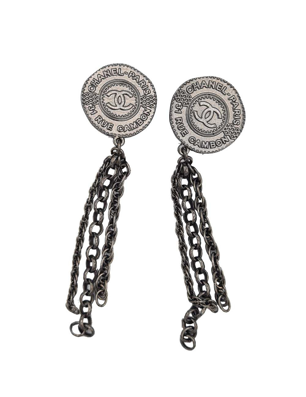 Boucle d'oreille CHANEL noire Paris - Dubai