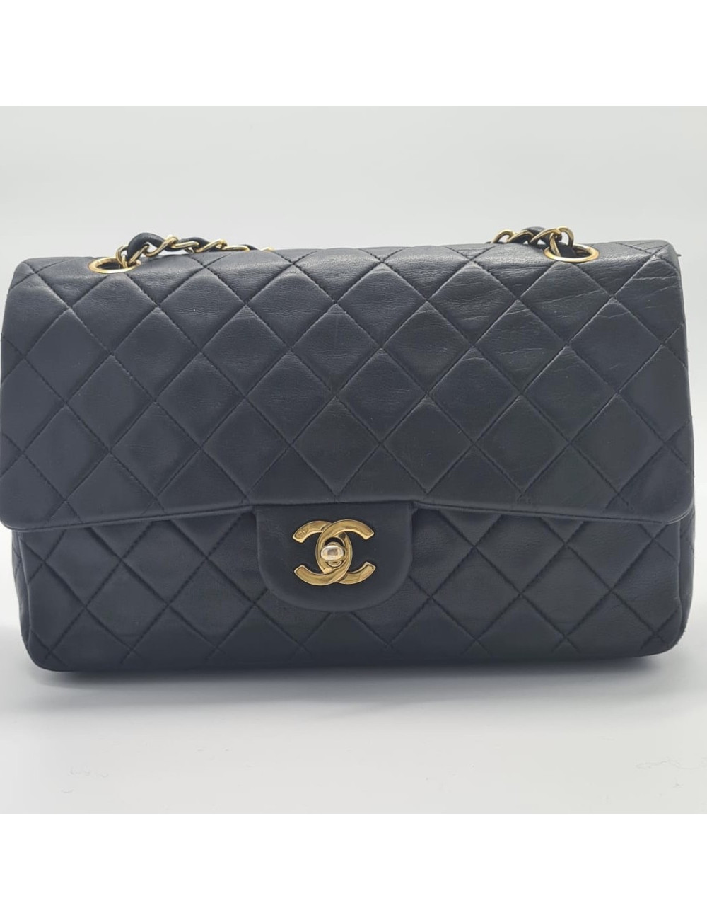 Timeless CHANEL noir crossbody