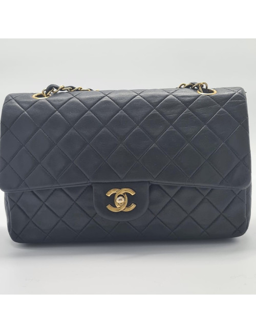 Timeless CHANEL noir crossbody