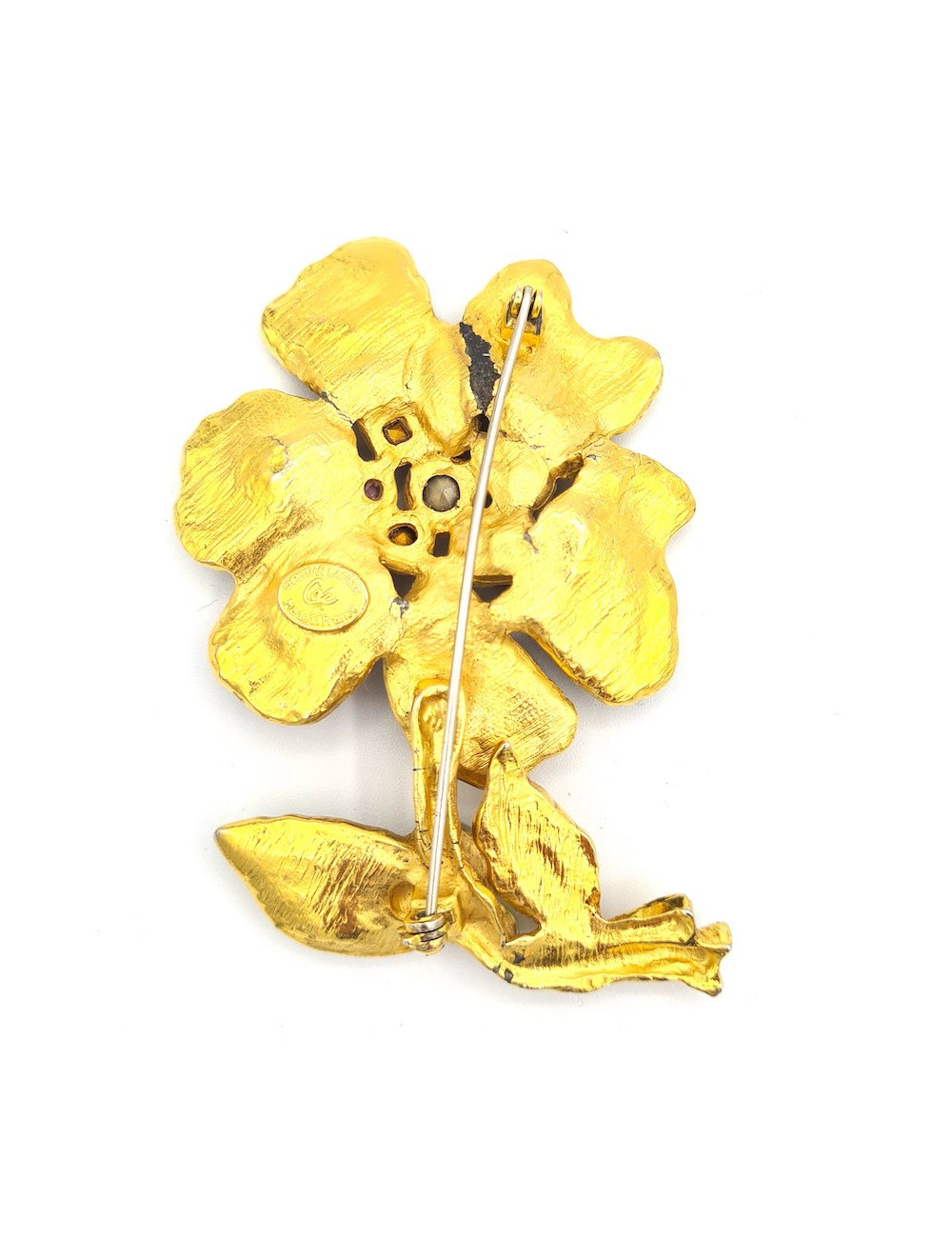 Broche fleur Christian Lacroix