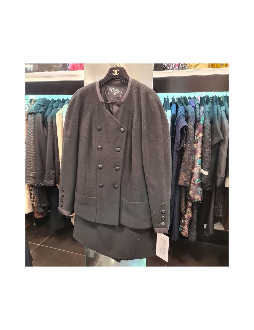 Tailleur CHANEL tweed noir Vinage