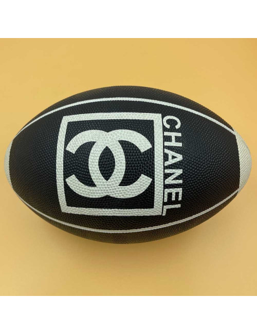 Ballon CHANEL Rugby