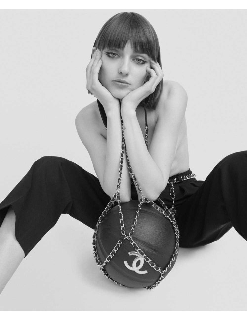 CHANEL Black BasketBall with its Chain in Leather and Metal