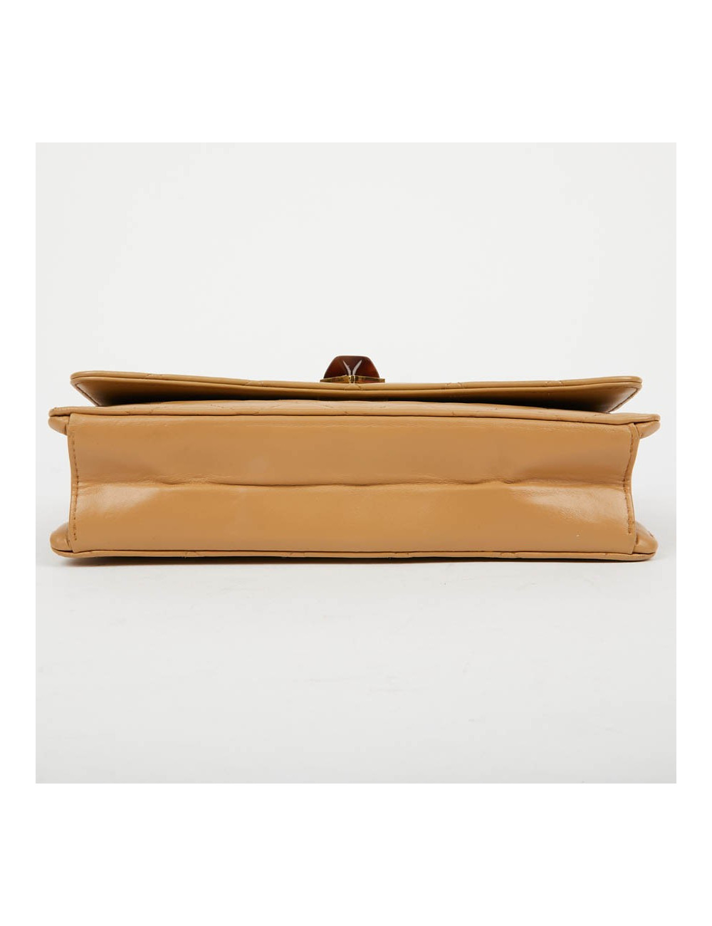  Pochette Vintage CHANEL cuir beige