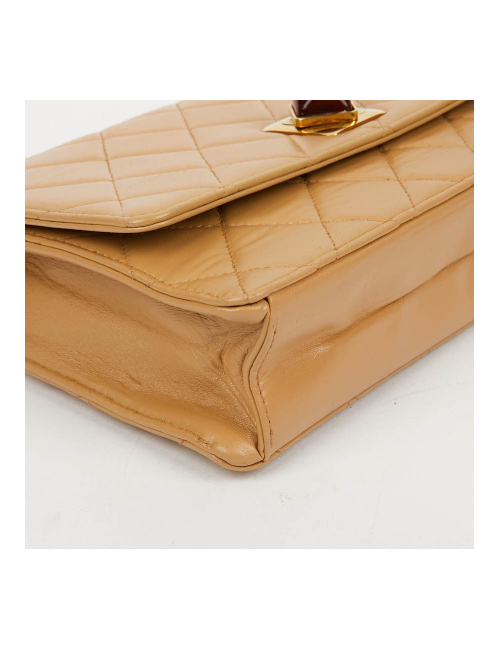  Pochette Vintage CHANEL cuir beige