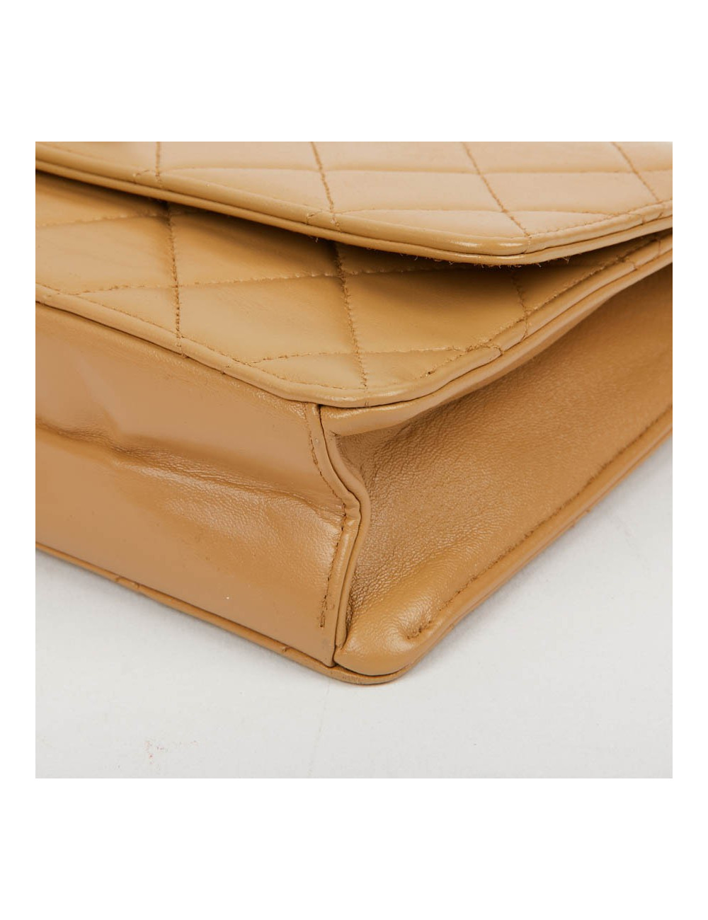  Pochette Vintage CHANEL cuir beige