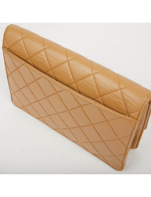  Pochette Vintage CHANEL cuir beige