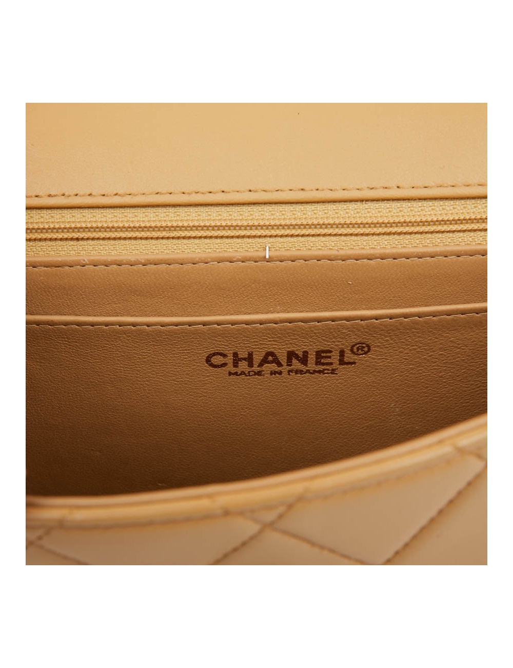  Pochette Vintage CHANEL cuir beige