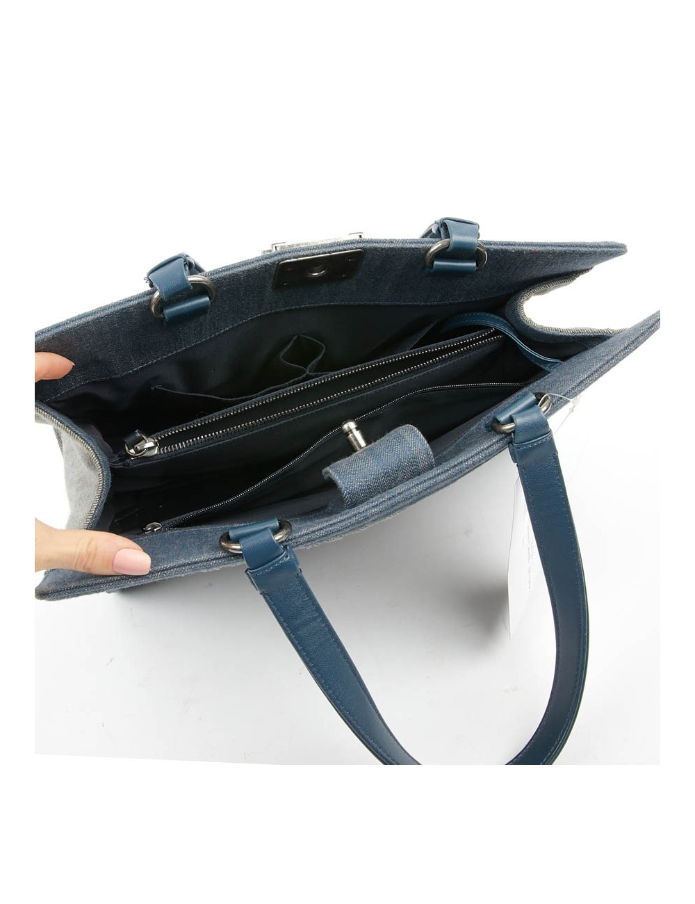 Cabas CHANEL en toile denin bleu