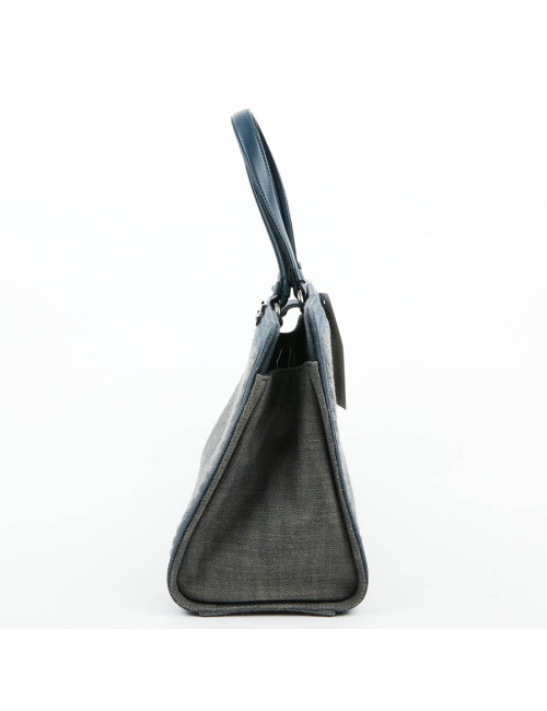 CHANEL Tote Bag in Blue Denim Fabric