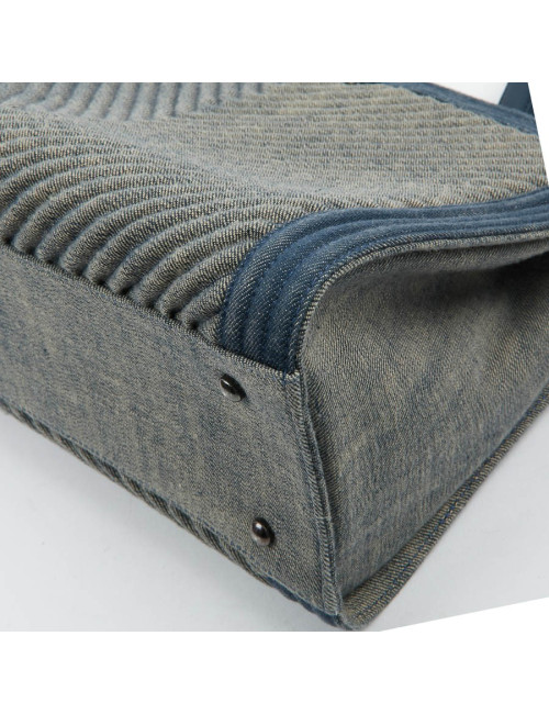 Cabas CHANEL en toile denin bleu