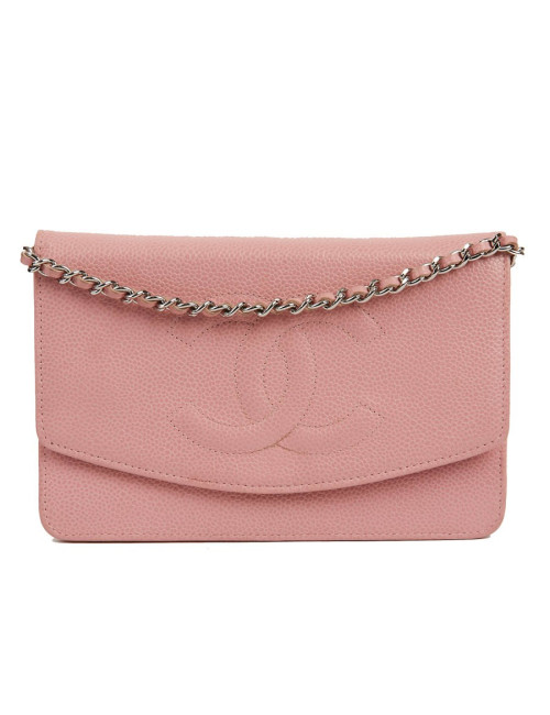 CHANEL Wallet on Chain in Grained Pink Leather