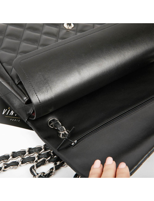 Grand sac classique CHANEL cuir d'agneau bijouterie argent