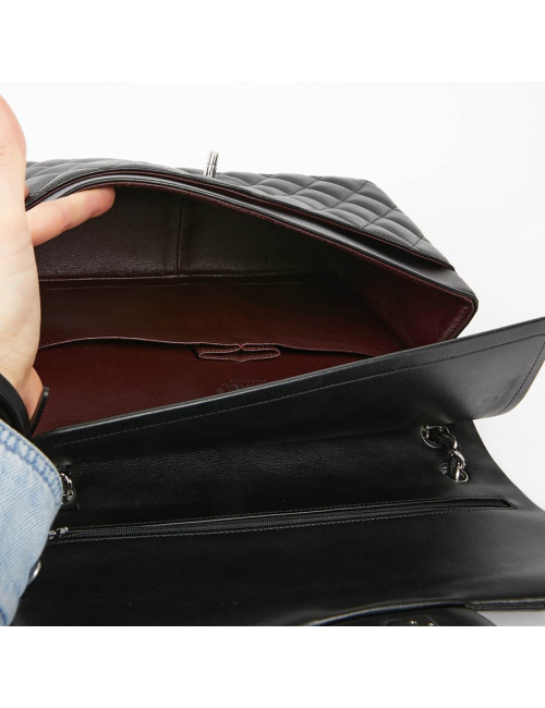 Grand sac classique CHANEL cuir d'agneau bijouterie argent