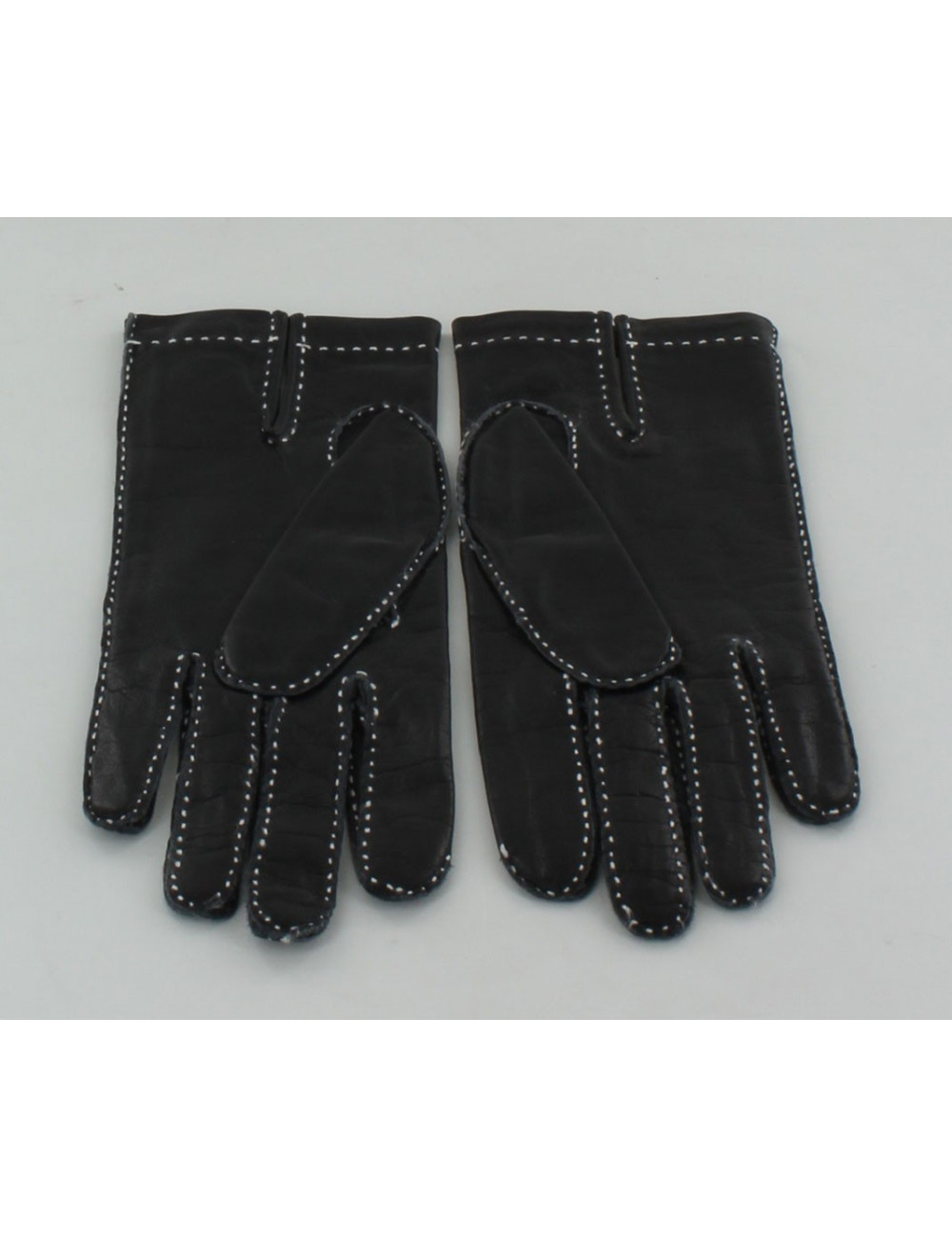 Gants HERMES en cuir lisse noir surpiqûres blanches