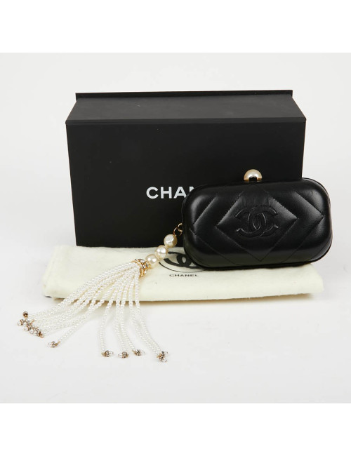 Clutch CHANEL Vintage cuir et perles nacrées