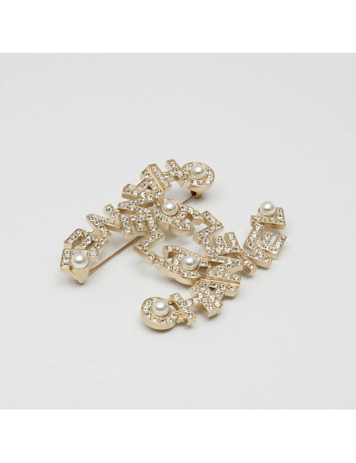 CHANEL Large CC Brooch in Gilt Metal, Pearls and Rhinestones