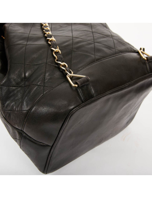 Sac à dos CHANEL vintage cuir noir