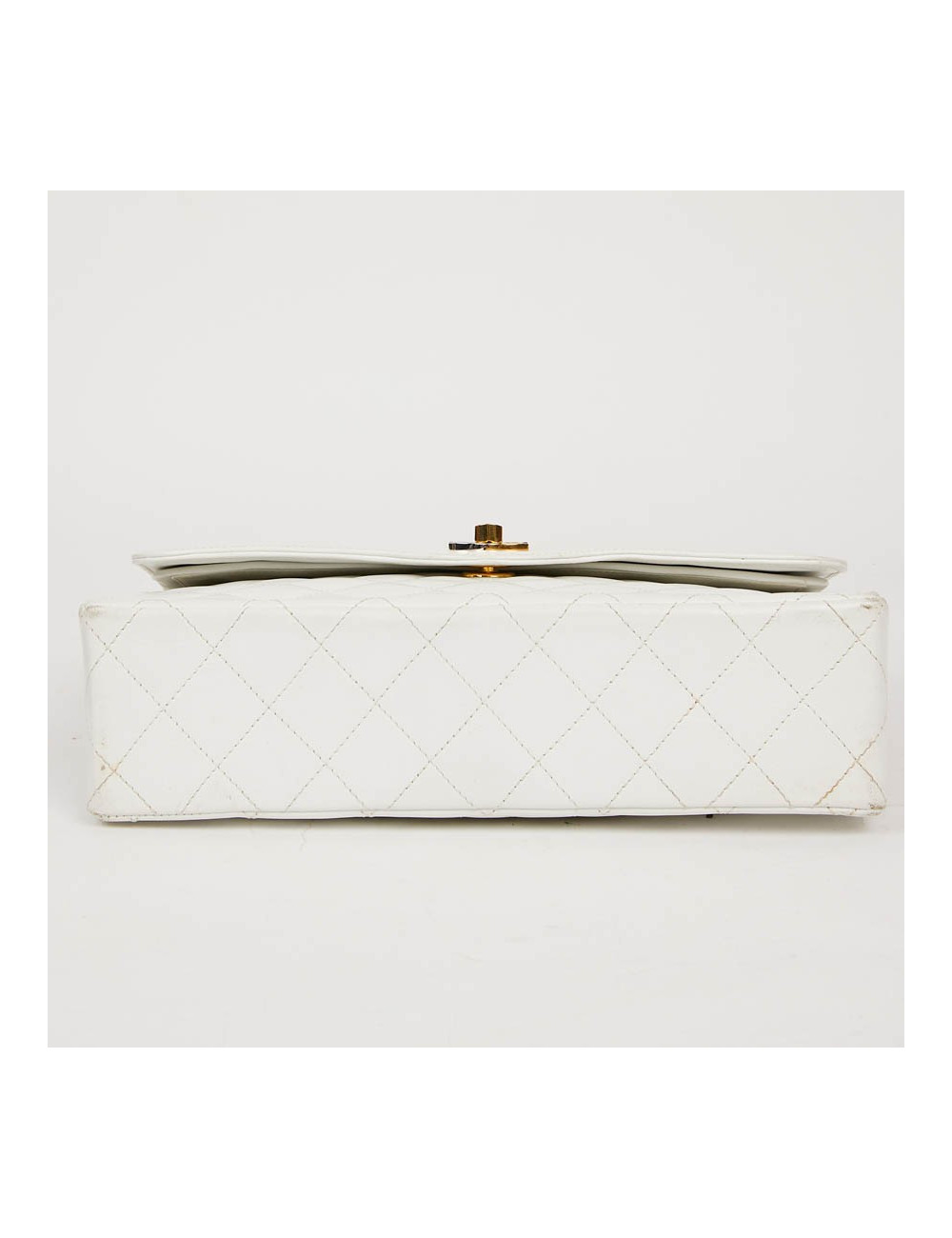 Timeless CHANEL Vintage Bag in White Leather-Certified occasion
