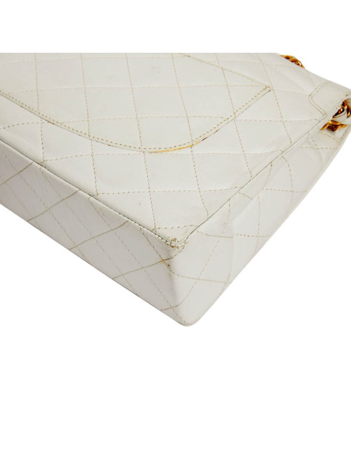 Timeless CHANEL Vintage Bag in White Leather-Certified occasion