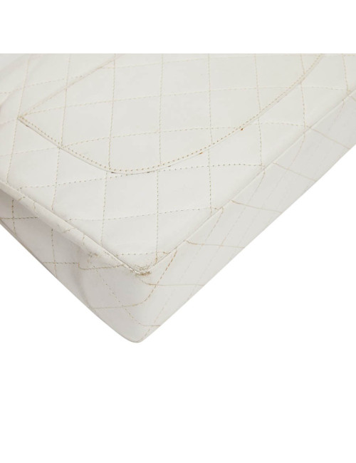 Timeless CHANEL Vintage Bag in White Leather-Certified occasion