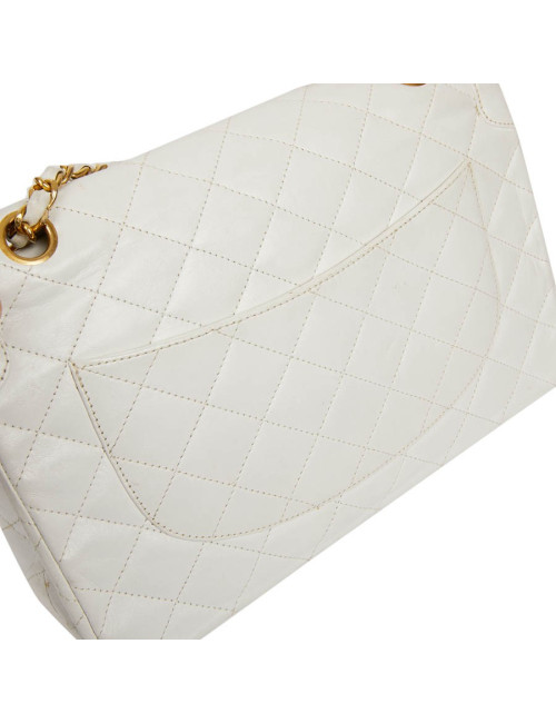 Timeless CHANEL Vintage Bag in White Leather-Certified occasion