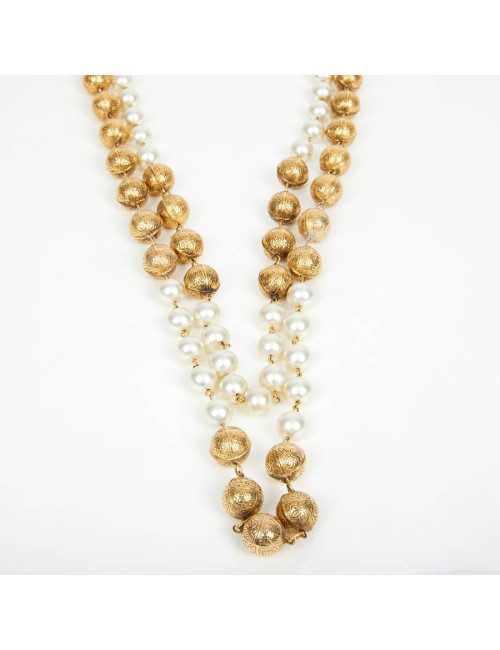 CHANEL two-row pearly and metal long necklace