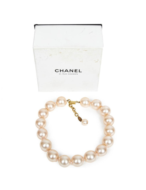 CHANEL pink molten glass beaded choker