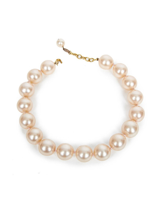 CHANEL pink molten glass beaded choker