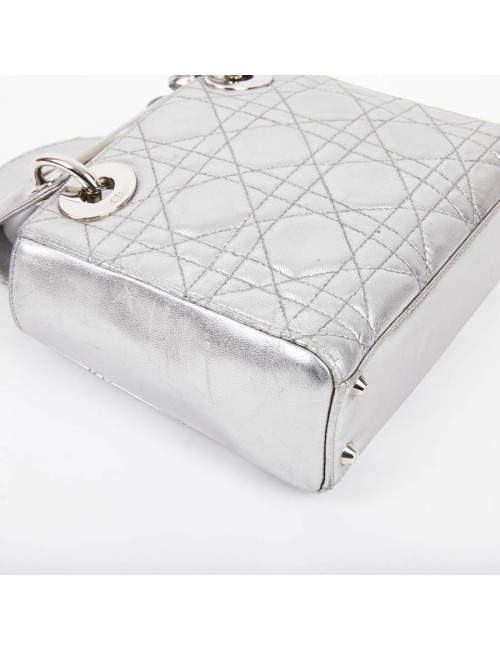 Mini Lady DIOR en cuir argent 