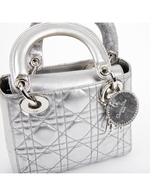 Mini Lady DIOR en cuir argent 