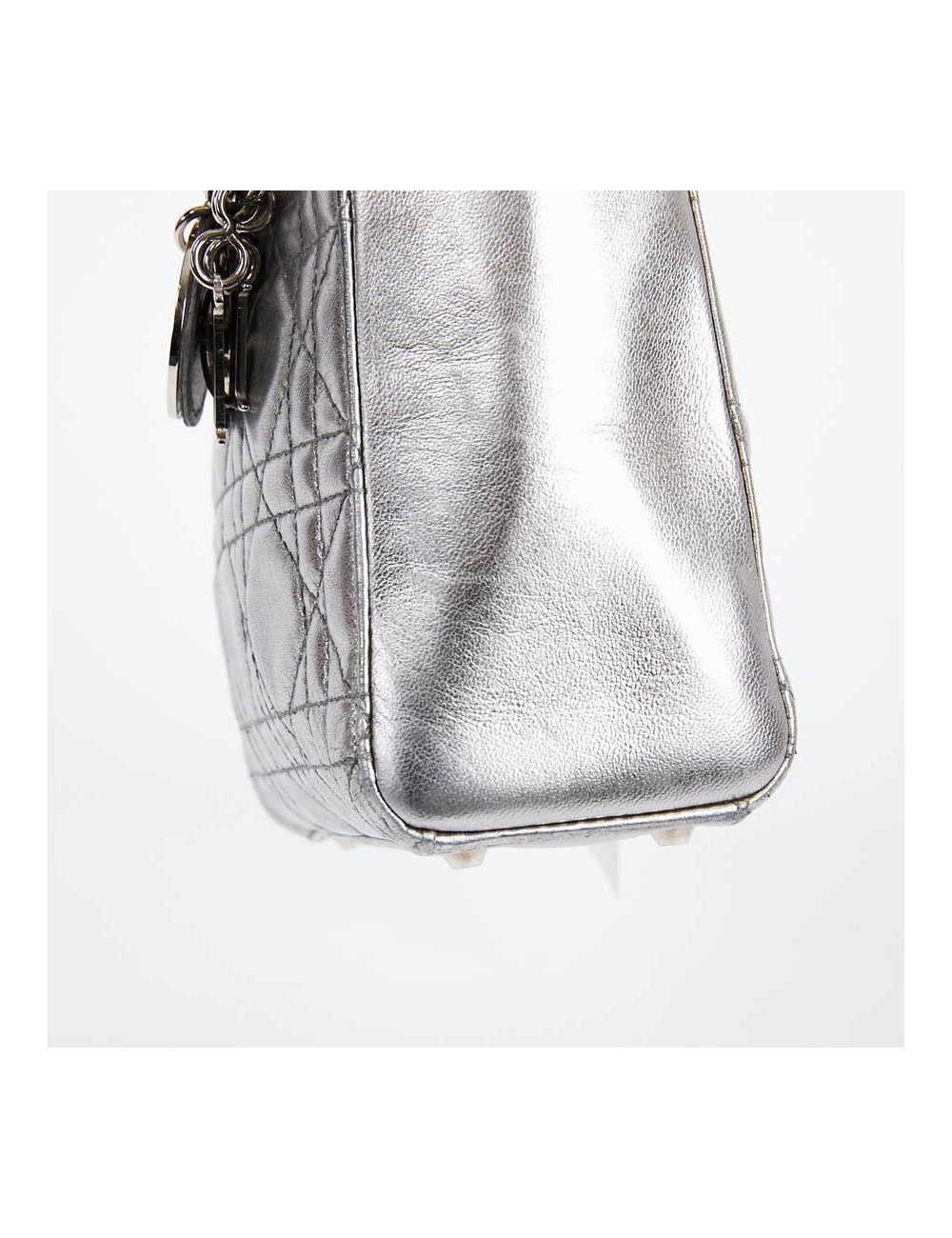 Mini Lady DIOR en cuir argent 
