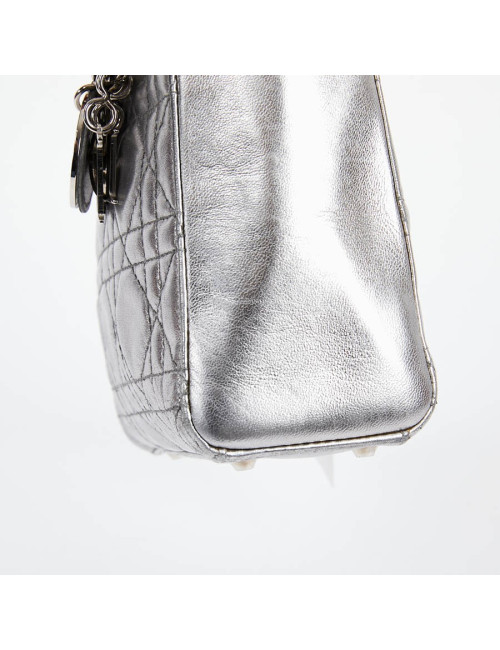 Mini Lady DIOR en cuir argent 