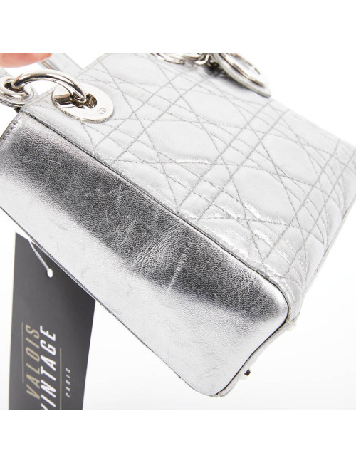 Mini Lady DIOR en cuir argent 