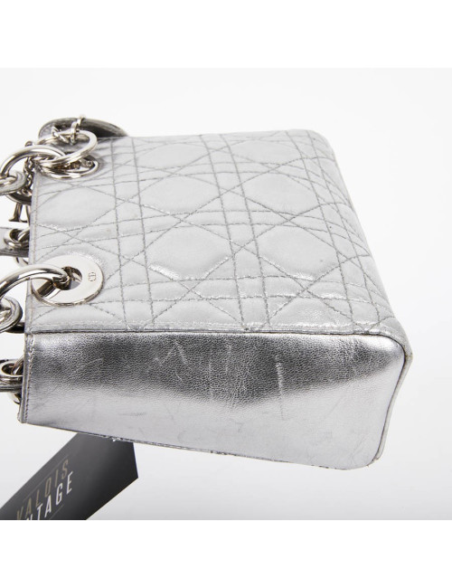 Mini Lady DIOR en cuir argent 