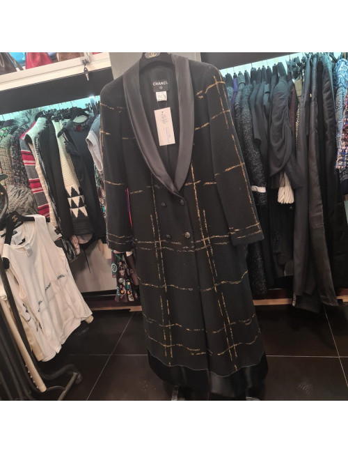 Long manteau CHANEL noir et or