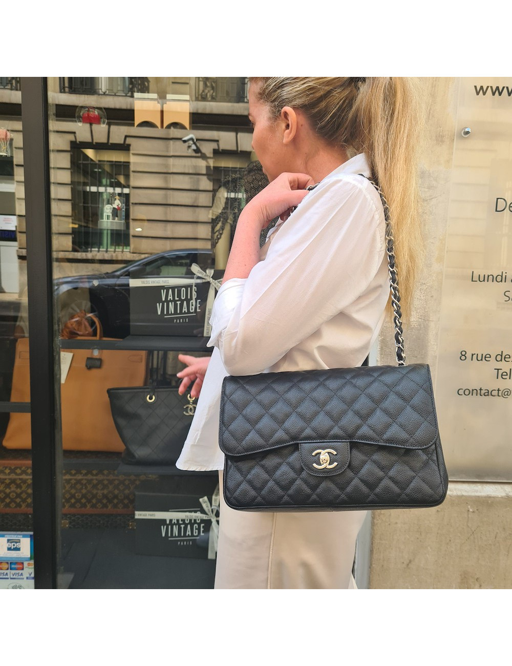 Sac Jumbo CHANEL cuir caviar noir