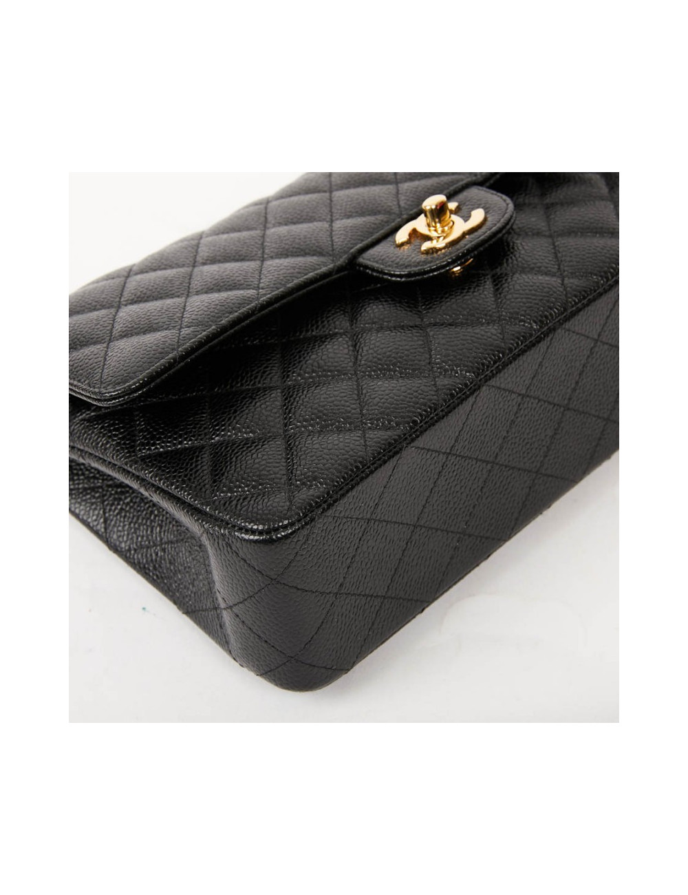 Timeless CHANEL cuir grainé noir