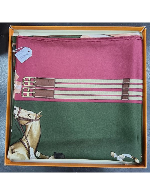 A NETTOYER Carré HERMES Jumping vert et rouge